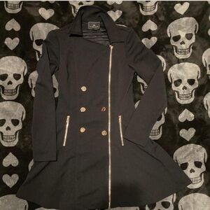 Timing Black Garment with Elegant Design